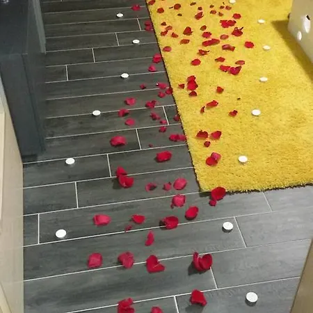 Karma Apartment *